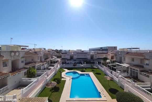 Appartement - Herverkoop - Torrevieja - Sector 25