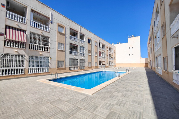 Appartement  - Herverkoop - Torrevieja - Torrevieja - Centre