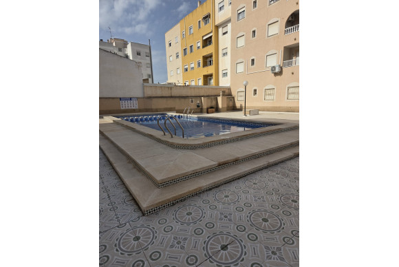 Appartement  - Herverkoop - Torrevieja - Torrevieja