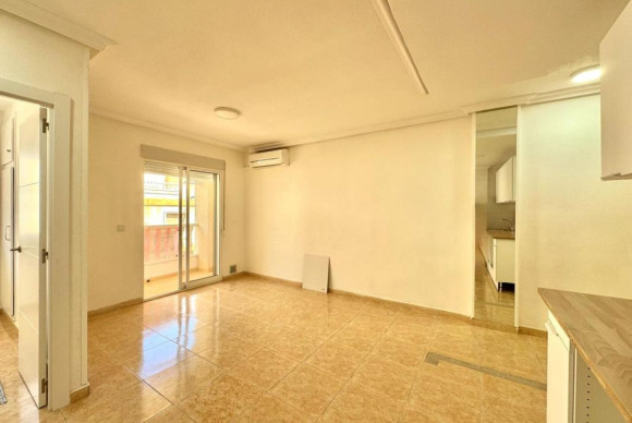 Appartement  - Herverkoop - Torrevieja - torrevieja