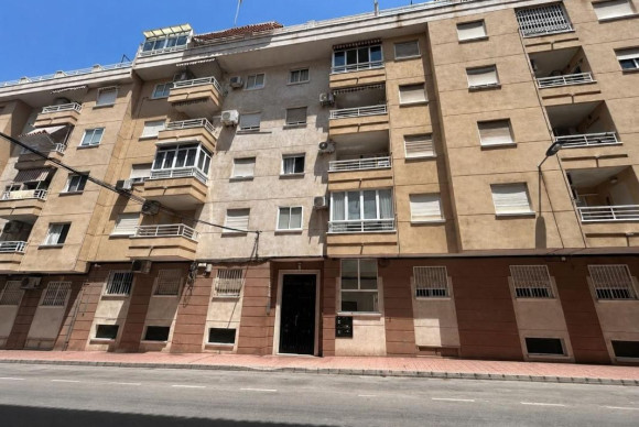 Appartement  - Herverkoop - Torrevieja - torrevieja
