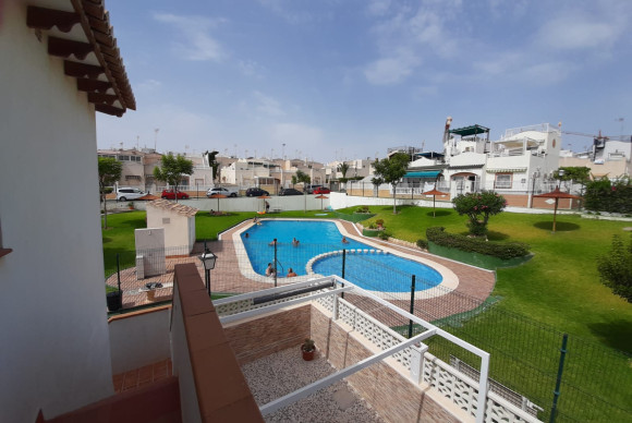 Appartement - Herverkoop - Torrevieja - Torrevieja