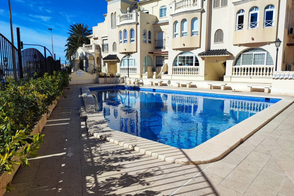 Appartement  - Herverkoop - Torrevieja - Torrevieja