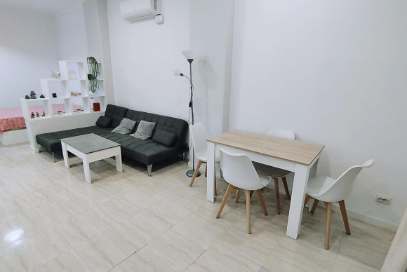 Appartement  - Lange Termijn Verhuur - Alicante - Altozano