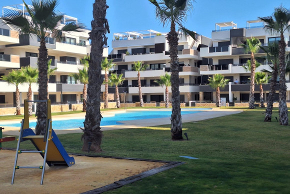 Appartement  - Lange Termijn Verhuur - Orihuela Costa - PAU 26