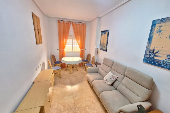 Appartement  - Lange Termijn Verhuur - Torrevieja - Centro