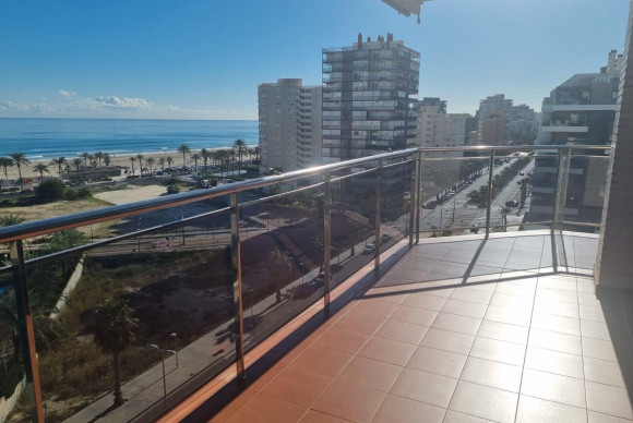 Appartement - Location à long terme - Alicante - Pau V