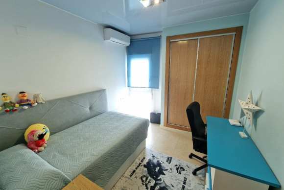Appartement - Revente - Torrevieja - B10512