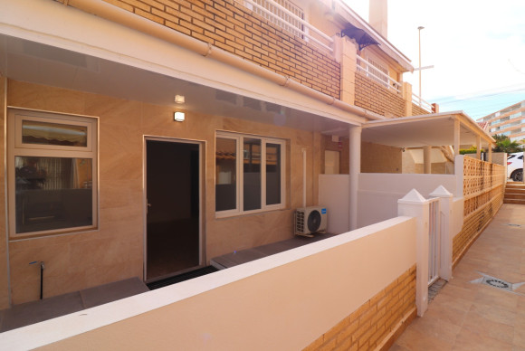 Appartement - Revente - Torrevieja - JJVRE-48565