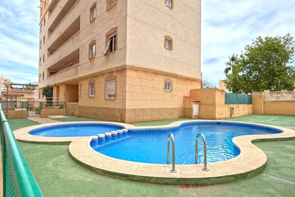 Appartement - Revente - Torrevieja - Nueva Torrevieja - Aguas Nuevas