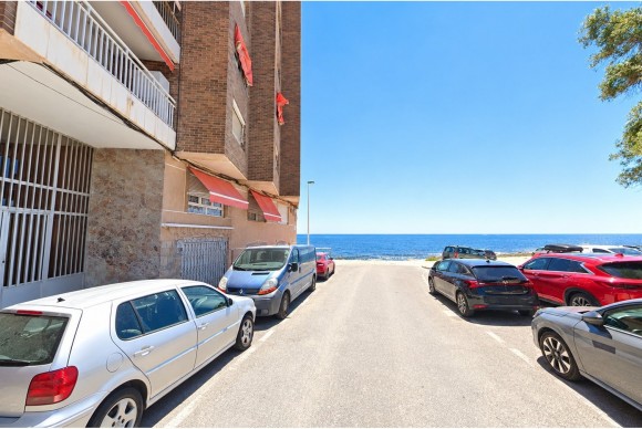 Appartement - Revente - Torrevieja - Playa de los Naufragos