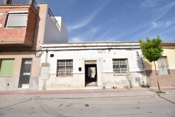 Bungalow - Resale - Dolores - Dolores