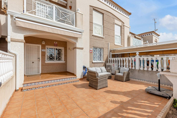 Bungalow - Resale - Torrevieja - Aguas Nuevas