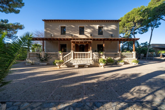 Casa con terreno - Resale - Mutxamel - 72417