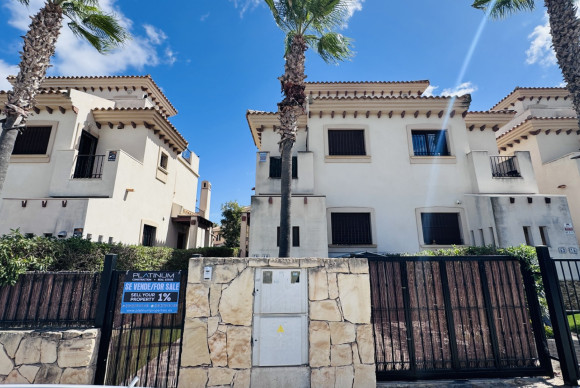 Casa semi independiente - Reventa - Algorfa - Algorfa
