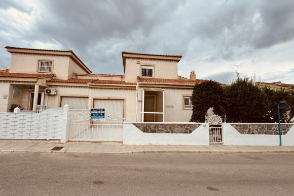 Casa semi independiente - Reventa - Algorfa - Montemar