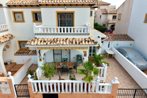 Casa semi independiente - Reventa - Orihuela Costa - Orihuela Costa