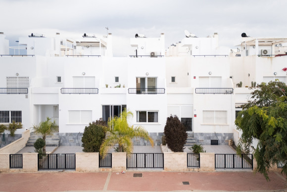 Casa semi independiente - Reventa - Torrevieja - Aguas Nuevas