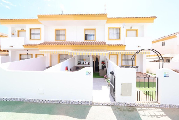 Casa Tipo Dúplex - Reventa - Pilar de la Horadada - Torre de la Horadada