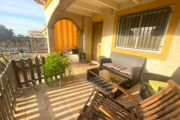 Chalet Independiente - Resale - La Nucía - JJLEVH-74182