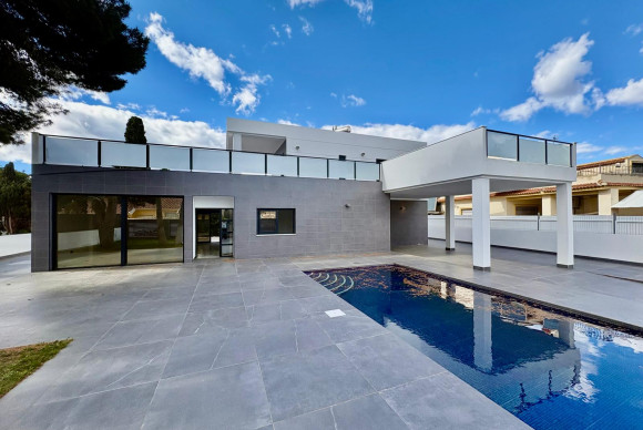 Chalet Independiente - Reventa - Orihuela Costa - Orihuela Costa