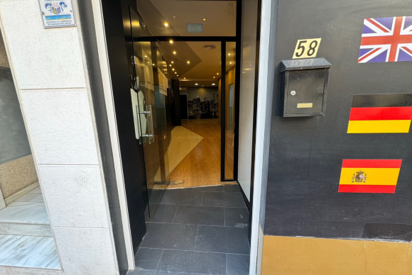 Commercial Unit - Resale - Guardamar del Segura - JJLF-44370