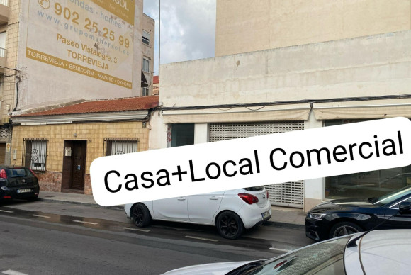 Commercial Unit - Resale - Torrevieja - Torrevieja