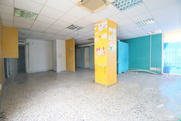 Commercial Unit - Revente - Alicante - 72131
