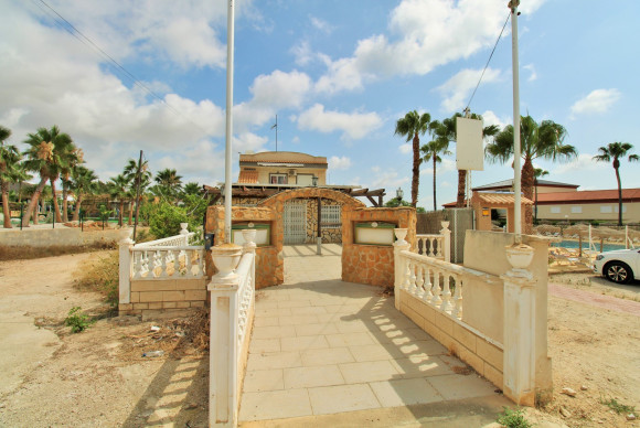 Commercial Unit - Revente - Villamartin - Villamartin