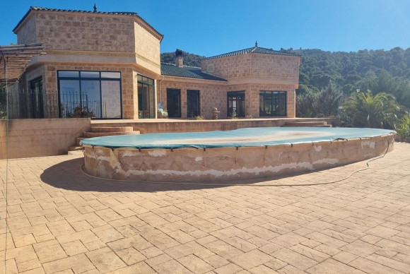 Country House - Resale - BIAR - JJSCHS-82366