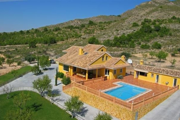 Country House - Resale - SAX - JJSCHS-35914
