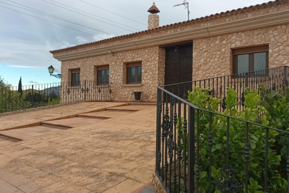 Country House - Resale - Villena - Villena
