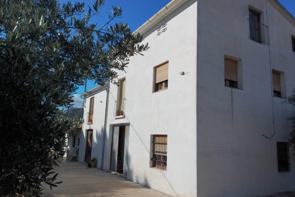 Country House - Reventa - Onil - Onil