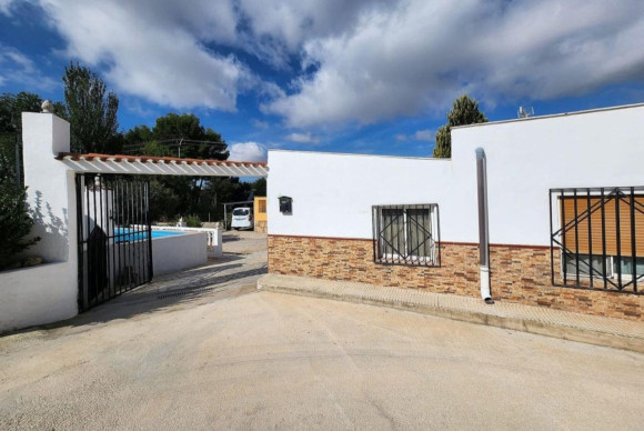 Country House - Reventa - SAX - SAX