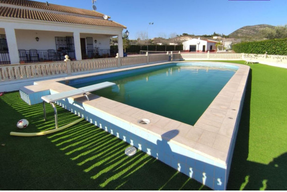 Country House - Reventa - SAX - SAX