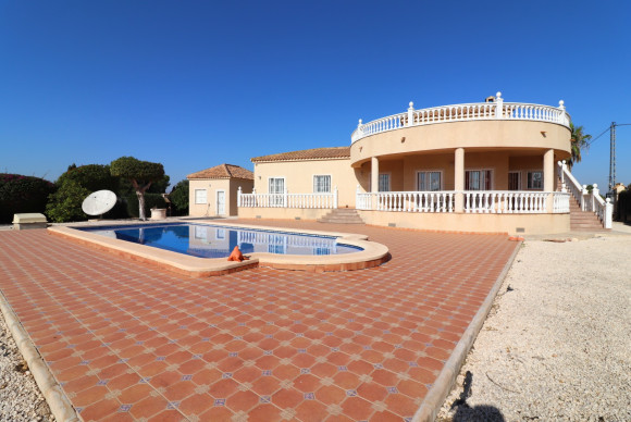Country Property - Resale - Catral - JJVRE-81730
