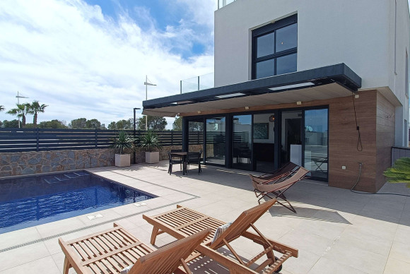 Detached Villa - Resale - Algorfa - La Finca Golf Resort