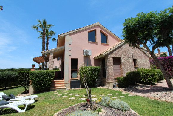Detached Villa - Resale - Algorfa - La Finca Golf Resort