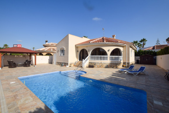 Detached Villa - Resale - Benijofar - Monte Azul/ El Dorado