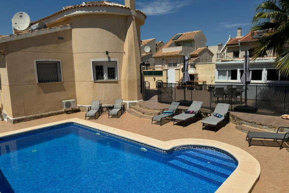 Detached Villa - Resale - Ciudad Quesada - Atalaya (Quesada)