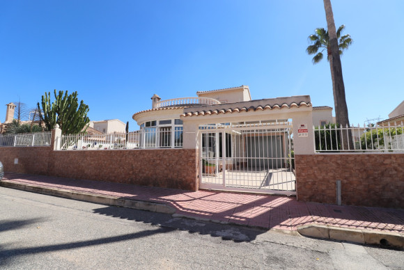 Detached Villa - Resale - Ciudad Quesada - Atalayas