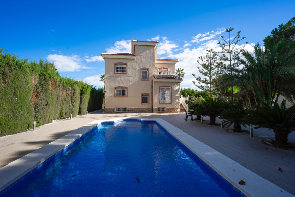 Detached Villa - Reventa - Ciudad Quesada - JJVRE-20452