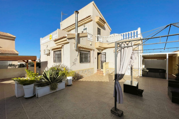 Detached Villa - Reventa - Ciudad Quesada - Rojales Hills