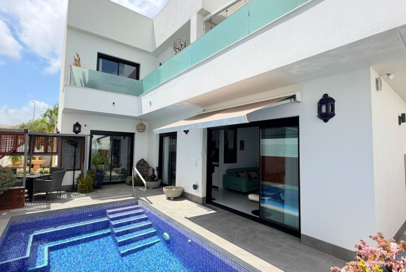 Detached Villa - Reventa - Los Montesinos - La Herrada