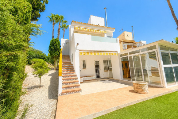 Detached Villa - Reventa - Orihuela Costa - Villamartin