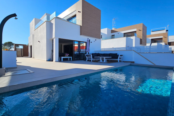 Detached Villa - Revente - Algorfa - La Finca Golf Resort