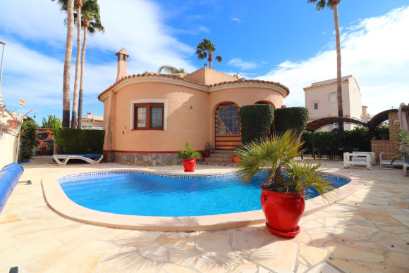 Detached Villa - Revente - Ciudad Quesada - Atalayas