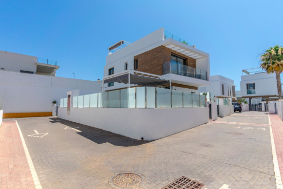Detached Villa - Revente - Orihuela Costa - JJVRE-22066