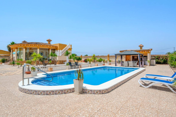 Finca / Country Property - Resale - Catral - Catral