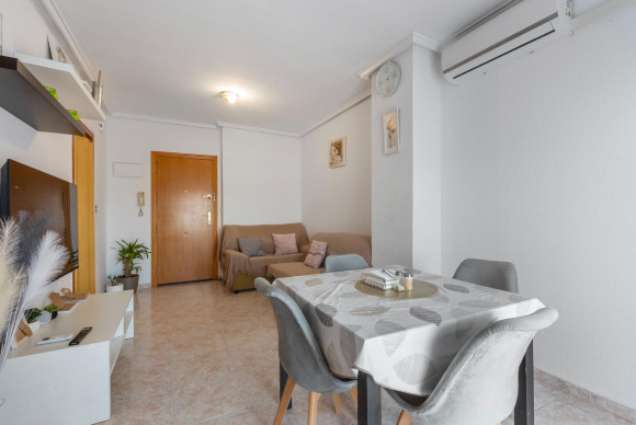 Flat - Resale - Torrevieja - Nueva Torrevieja